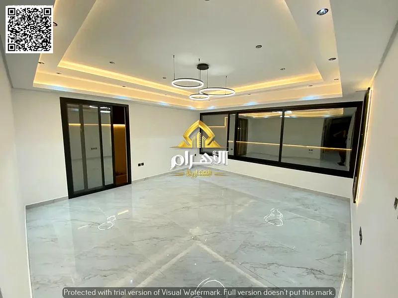 A villa directly from the owner, with personal finishing, on a main street, close to all services. Freehold for all nationalities and without a down p63907700982403114