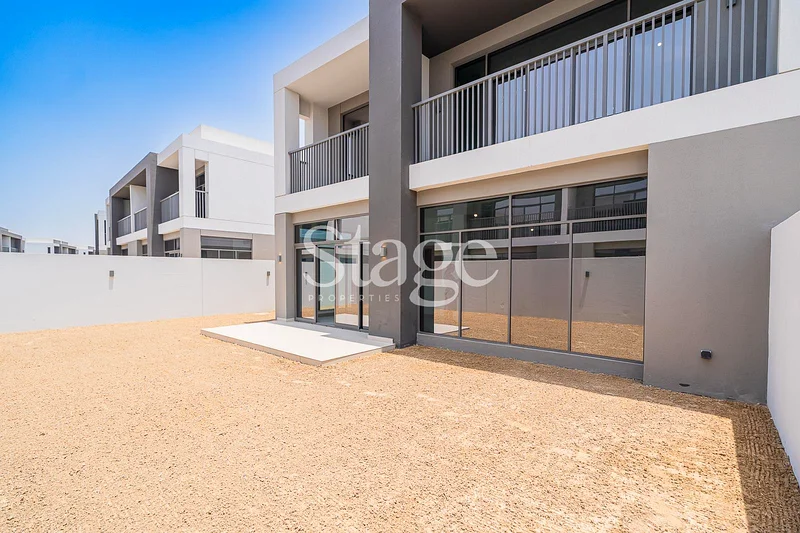 Close to Beach Pool | Corner | Lower than Market63751878410755111