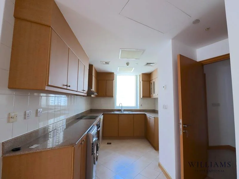 Marina Views | Tenanted | + Maids | Mid floor64037065223683111