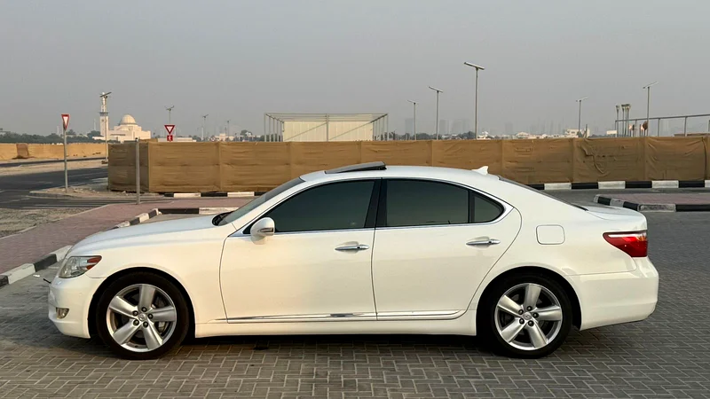 لكزيس LS 460 موديل 201163149580430849113