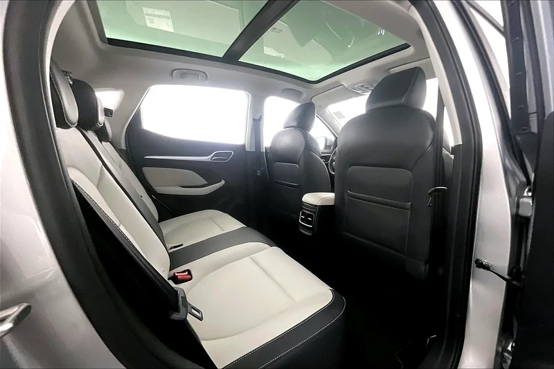 2025 MG ZS Luxury  • Big Price Drop • Lowest Price Guaranteed • 42022963135490226177112
