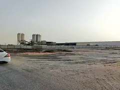 For sale, land in the Al-Saj’a Al-Hanou Al-Qadeem area, Block 4, area 114,000 square feet