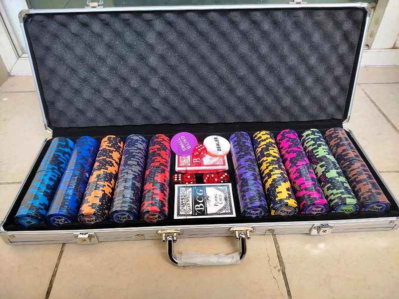 Ceramic 500 pieces poker chips sets63244714271873113