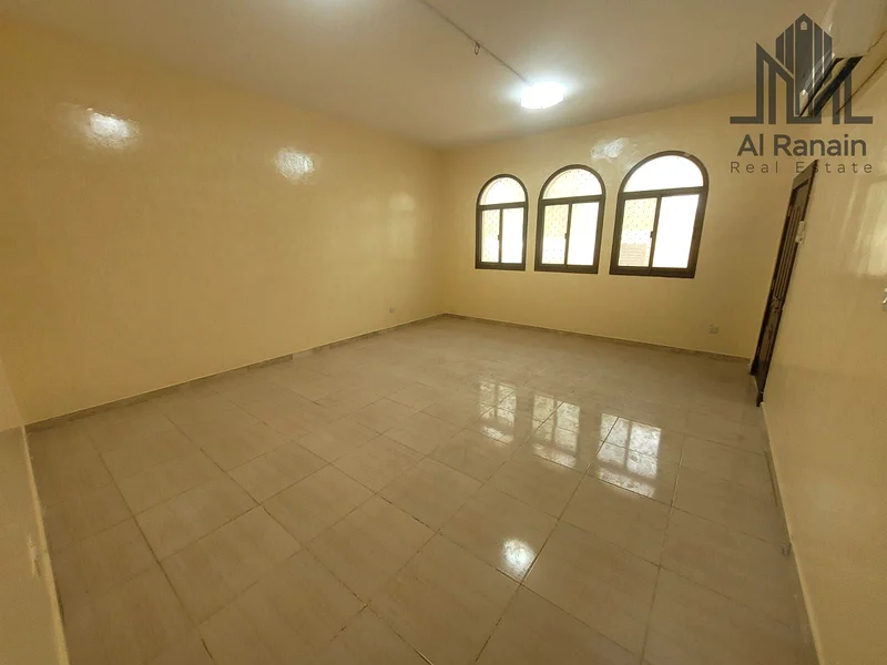 Duplex 5 Br | Neat & Clean | Private Yard63153231427073113