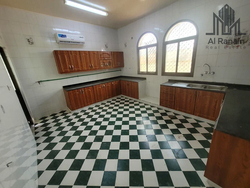 Duplex 5 Br | Neat & Clean | Private Yard63153231427073114