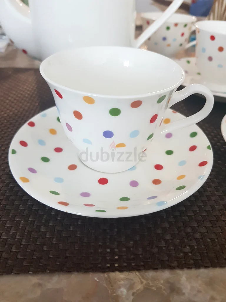 طقم شاي ساحر بنقاط متعددة للبيع - جديد بالكامل63216356753538113