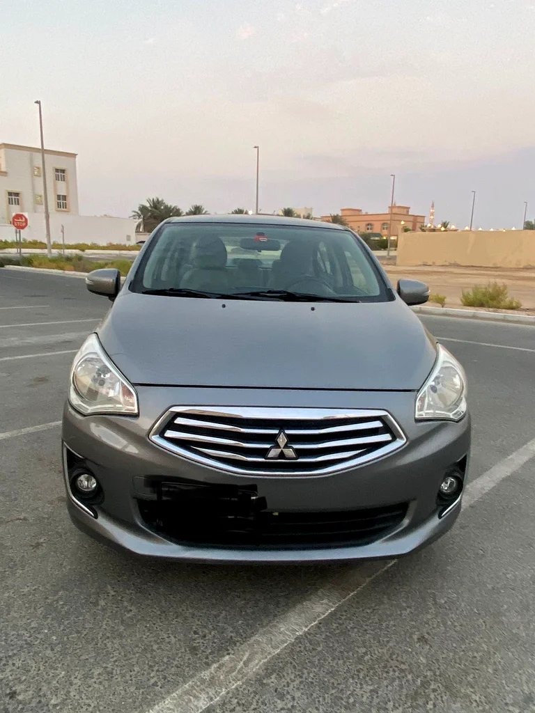 ميتسوبيشي أتراج 2019 في حالة ممتازة63173490488449113
