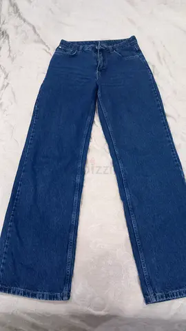 Stylish Wide-Leg Denim Jeans for Sale!