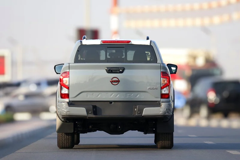 NAVARA D23 DOUBLE CABIN 2.5L DIESEL AT 4WD PRO-4X  2025 WARRIOR GREY - EXPORT ONLY63167092754562113