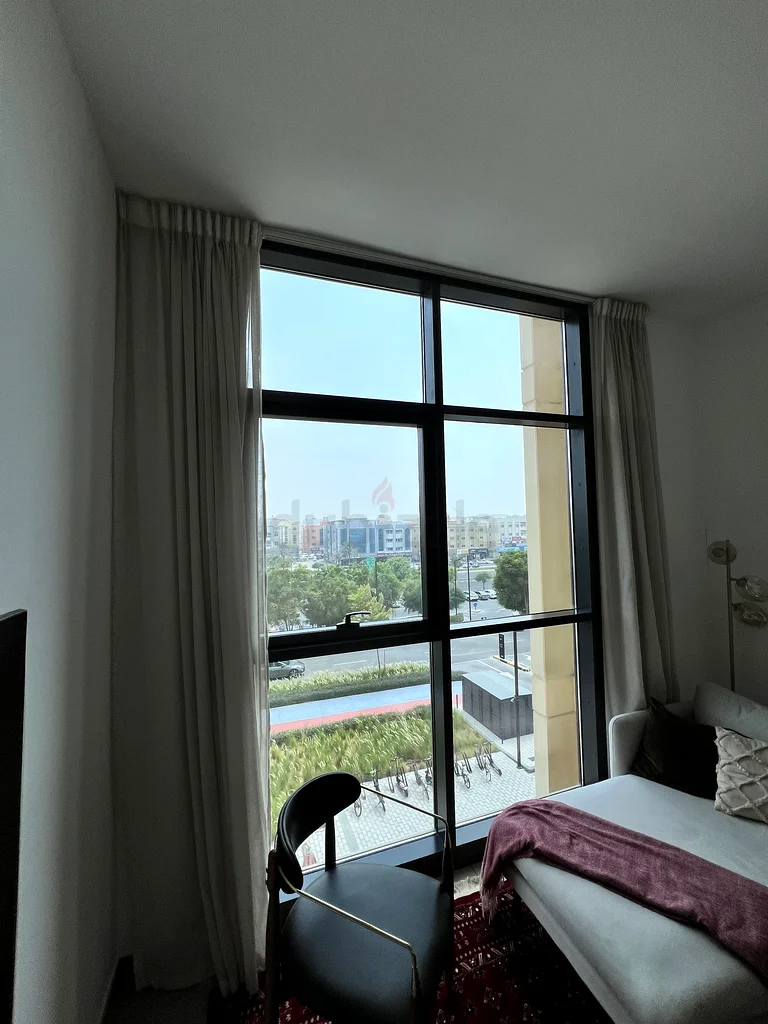 ستائر أنيقة للمساحات العصرية63220821093251112