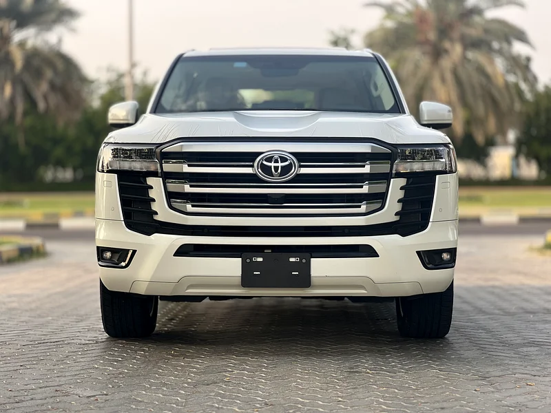 Toyota Land Cruiser GX.R TWIN TURBO 2024 Gulf model, agency paint, agency checks, completely in agency condition63159714915713111