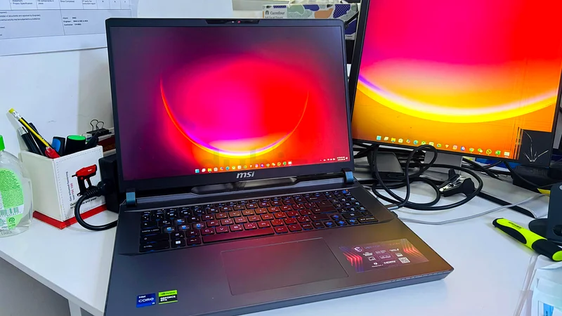MSI Vector 17HX A14V - مثالي للاعبين ومنتجي المحتوى63165238994562113