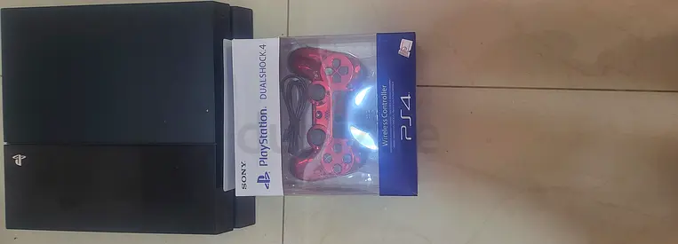 PS4 - Brand New! With ps1 ps2 ps4 games arabic and English