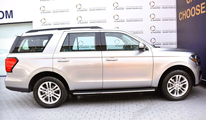 AED 3,199/PM — The Expedition XLT combines premium style with rugged performance. Warranty  included63137333832961113