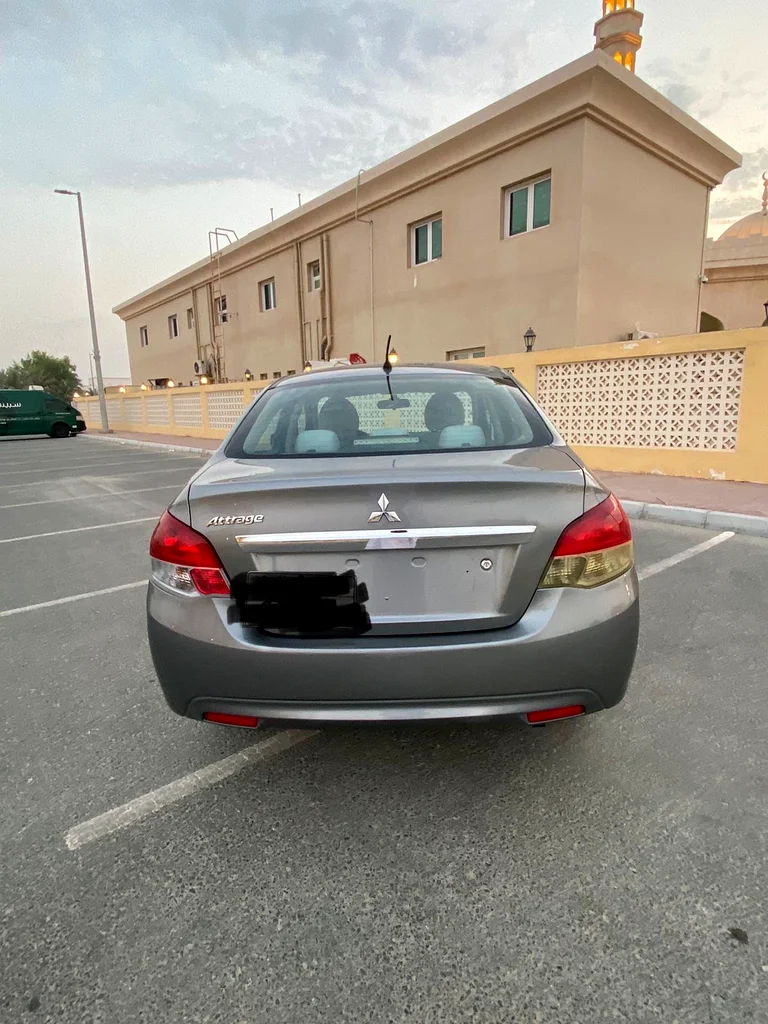 ميتسوبيشي أتراج 2019 في حالة ممتازة63173490488449114