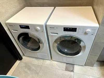 Miele Separate washer dryer Set 9KG