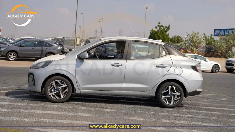 HYUNDAI GRAND I10 1.2L GCC 202563170387422339111