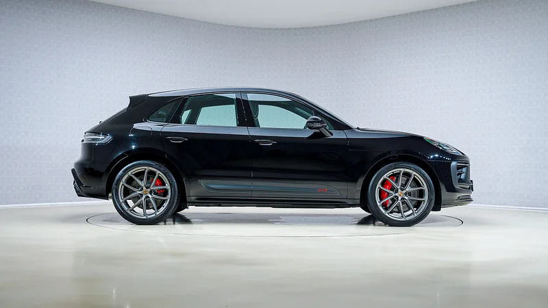Macan GTS | AED 5,693 PM | Warranty Feb-2026 | GCC63156992432897112