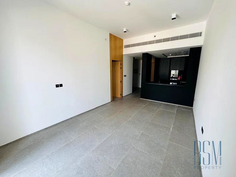 مطبخ مجهز | غرفة ملابس | مع شرفة63788556985219113