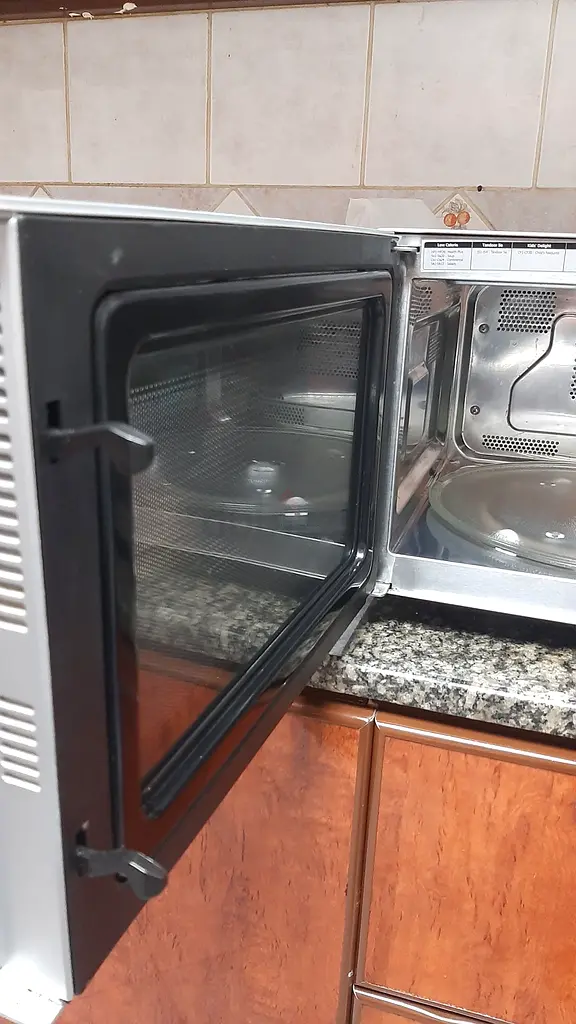 Microwave and oven.63248756650626113