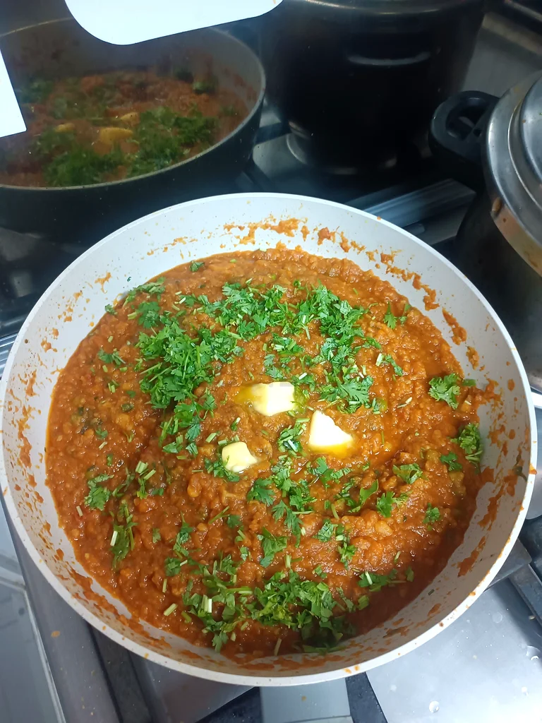 I am part time cook63186766398209111