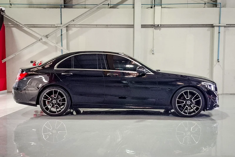 AED 1900/month | 2021 Mercedes-Benz C-Class C200 | GCC Specs | Ref#33836663231161811458113
