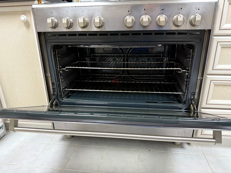 موقد زيت كهربائي من سيمينس بخمسة مواقد غاز، طراز Hg73G8155M، مع التوصيل والضمان63166183723395113