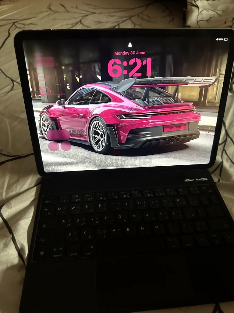 جهاز iPad Pro m1 بحجم 11 بوصة وبسعة 1 تيرابايت63183726533377111