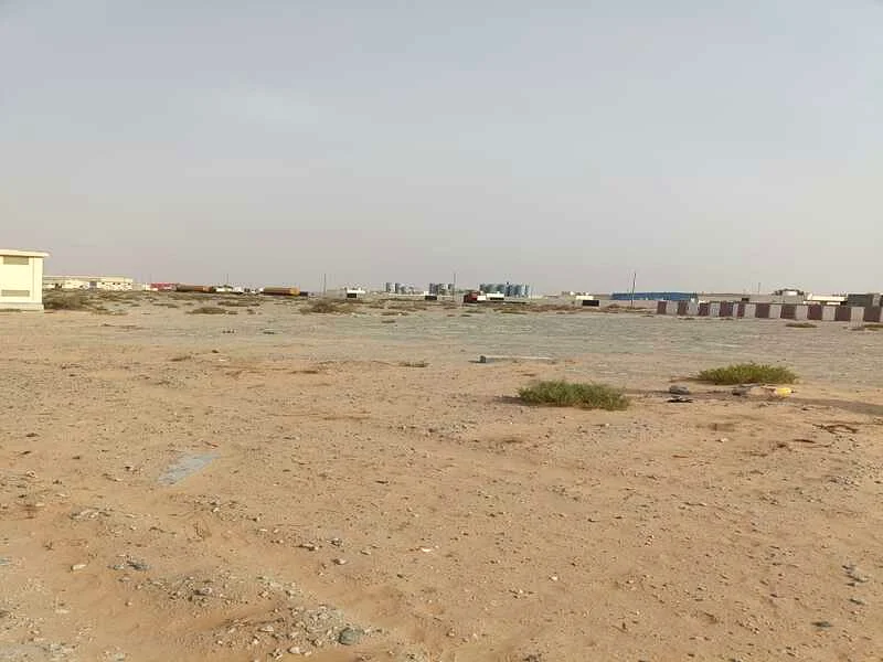 للبيع، أرض في منطقة السجايا الحنو الجديد، بلوك 3، المساحة 20,000 قدم مربع63195062601602111