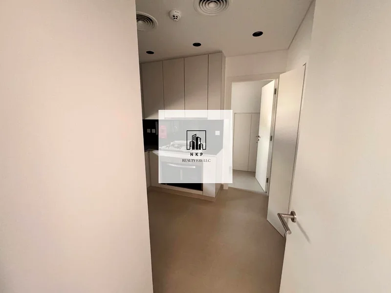 Brand new specious luxury 4bed townhouse in kata masaar for rent63157887766275112