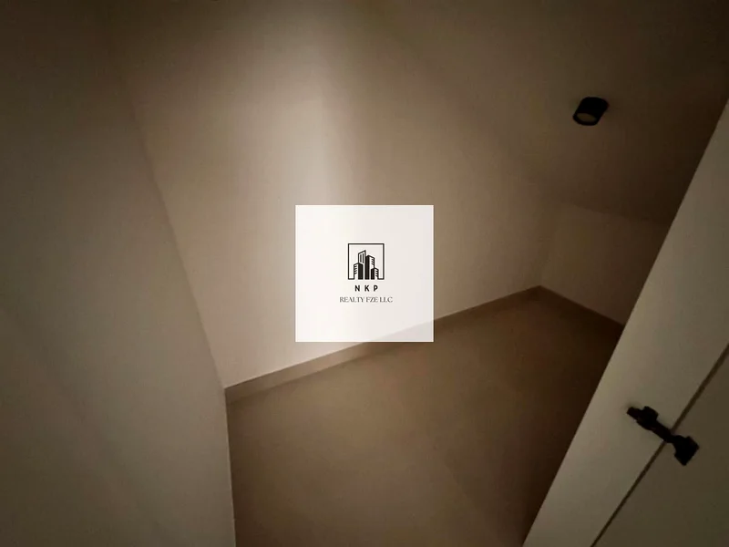 Brand new specious luxury 4bed townhouse in kata masaar for rent63157887766275114