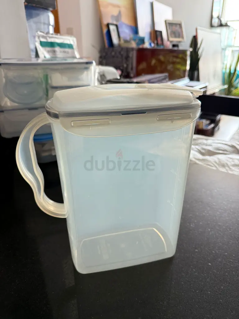 Plastic jug for sale63215374608770113