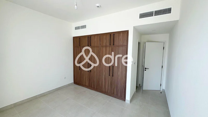 وحدة جديدة بالكامل | جاهزة للانتقال | تخطيط لطيف63174316270850112