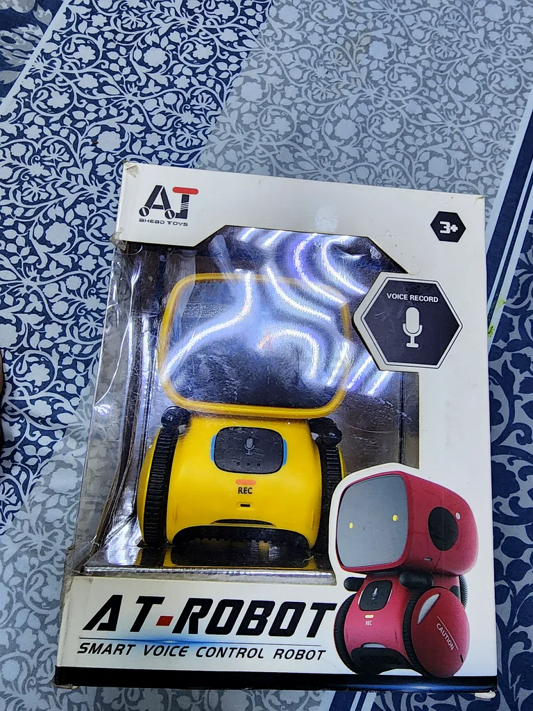 Kids playing robot almost new63207404517379111