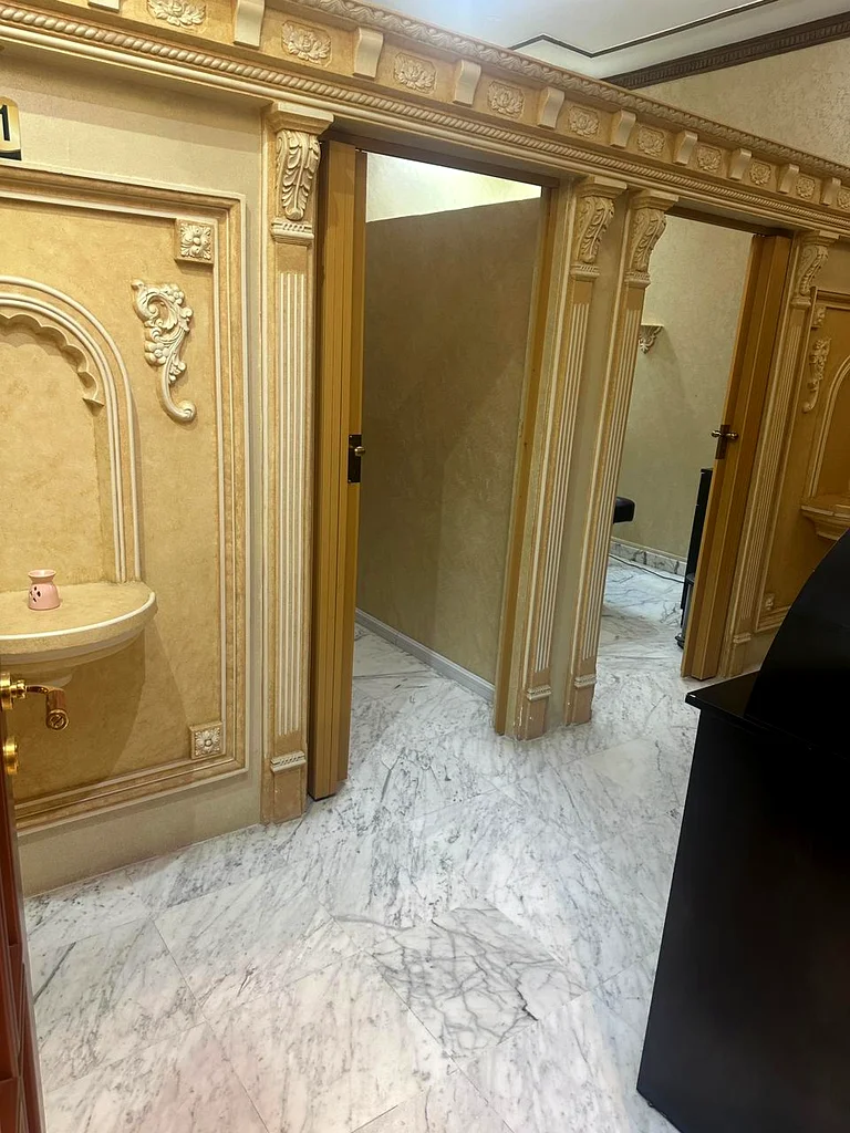 فيلا فاخرة للسكن والتجارة في شرقان - ملكية تامة63183718922115114