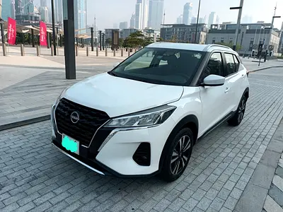 2024 - GCC - Original Paint - Original KM- Screen with Reverse camera