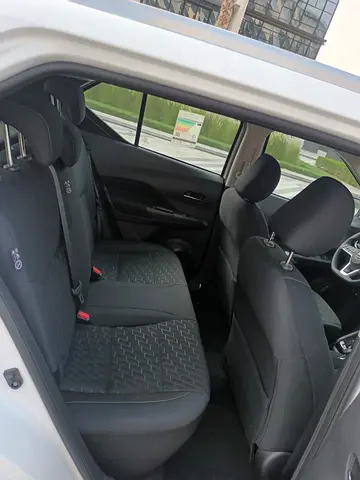 2024 Nissan KICKS 照片 4