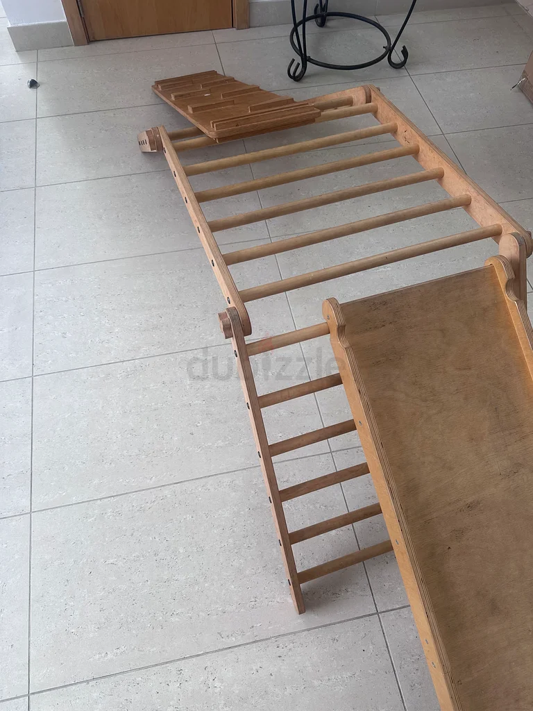 Adjustable climbing frame63195109138434112