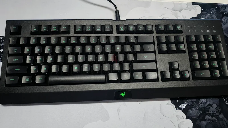 Razer mouse and keyboard63229304525570111