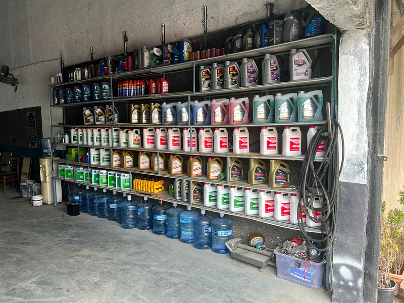 OIL CHANGE WITH FILTER 99 AED JUST63212907605378112