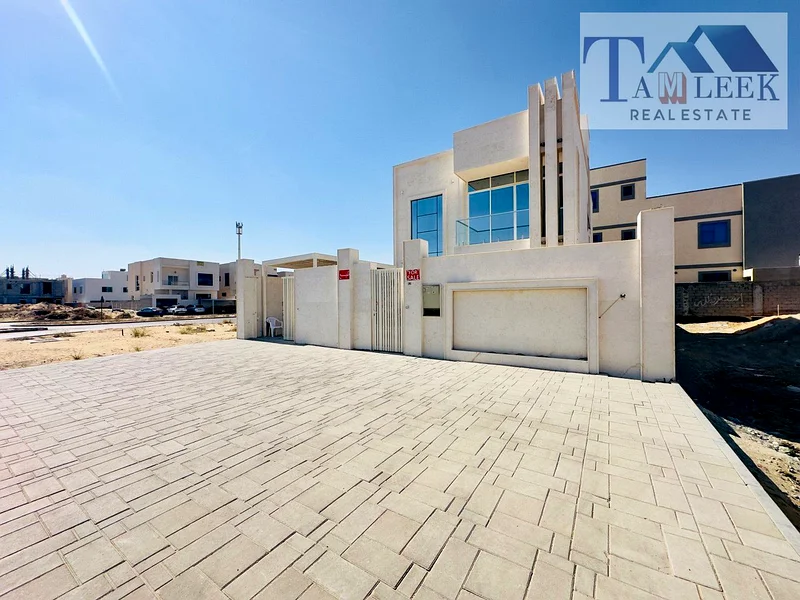 For sale, a luxury villa in Al Yasmeen area, Ajman63251872012546113