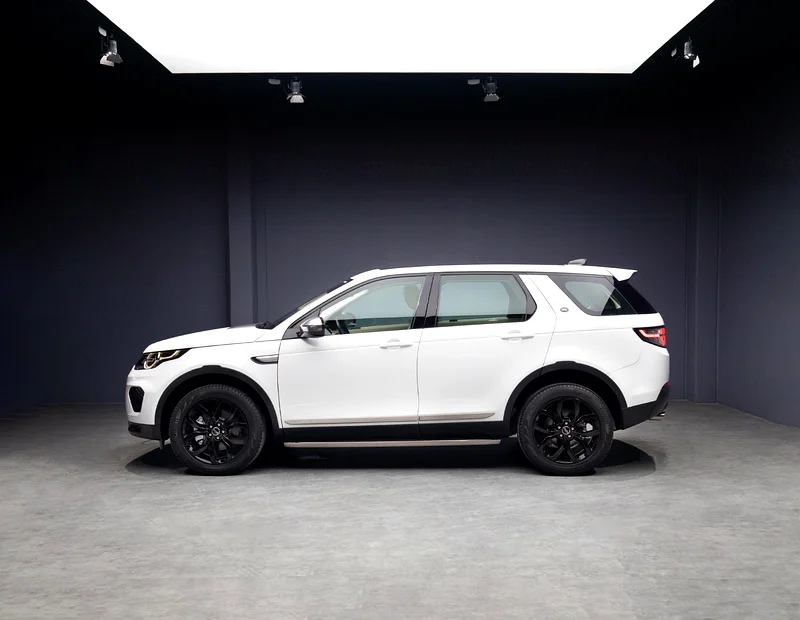 1,599x60 • 0% DP • 2019 Land Rover Discovery Sport HSE 2.0 240 BHP • Warranty Available • GCC •63159711765251111