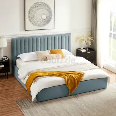 Stylish King Size Bed with Luxurious Headboard