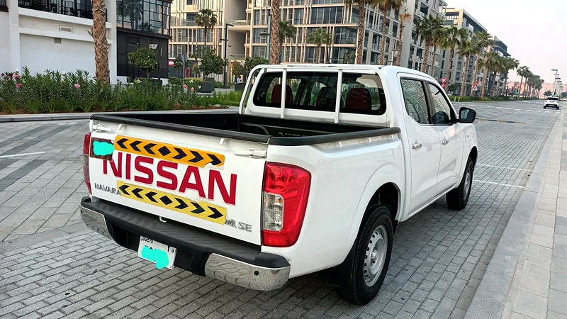 2020 Navara - Full Automatic - 4x2 - Excellent condition63168031403394112
