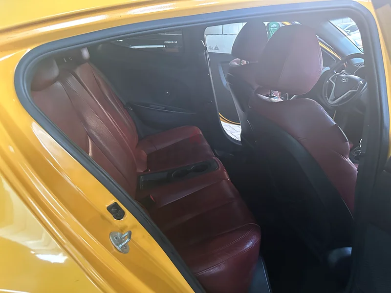 Hyundai Veloster63170839803522113