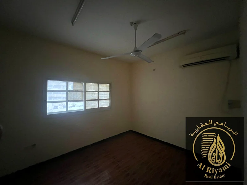 للإيجار في موقع مميز – شارع الميناء، عجمان! 🏡✨63294217842179112