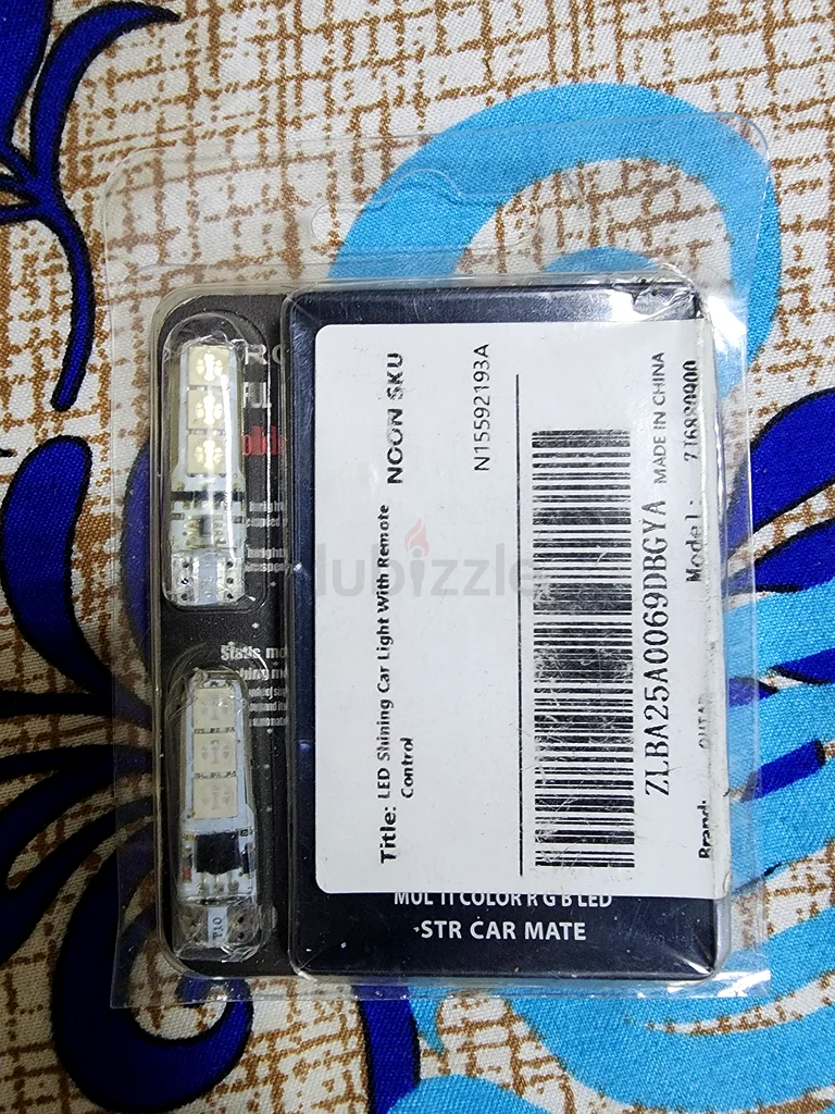 أضواء متعددة الألوان حمراء وخضراء وزرقاء للسيارة مع جهاز تحكم عن بعد632612610575391118