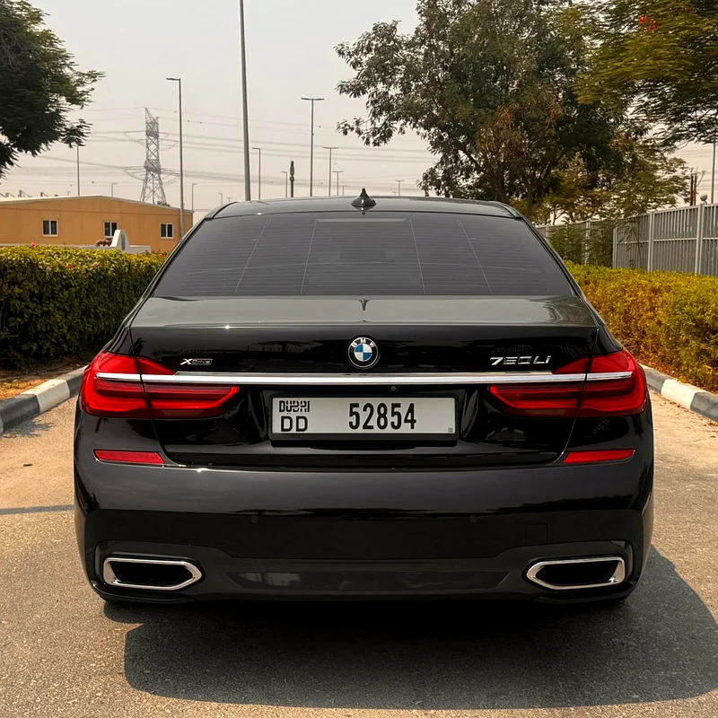 BMW 750LI xDRIVE 2016 GCC 3 keys bank loan accepted63142135113219113