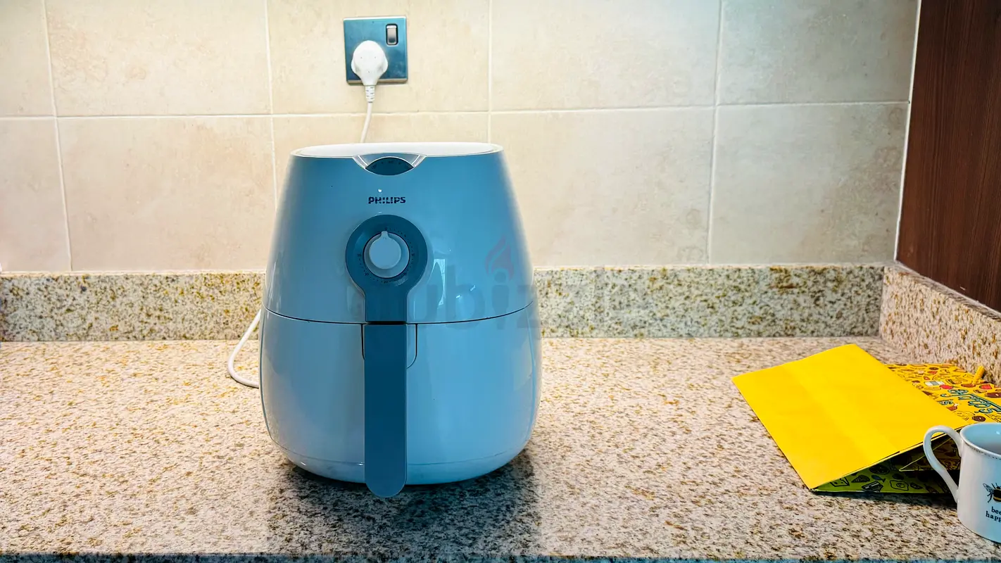 Effortless Cooking with Philips Air Fryer - Like New Condition!