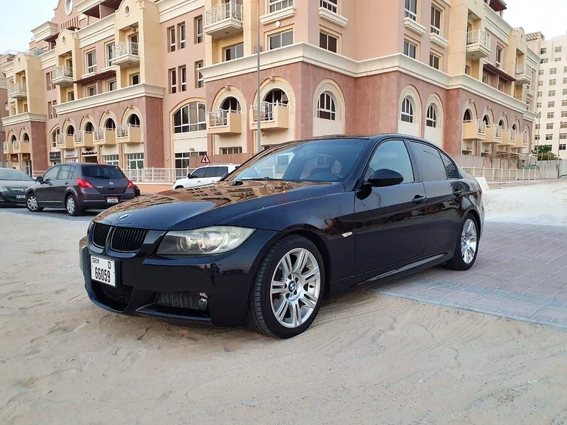 بيع سيارتي المستخدمة في عطلة نهاية الأسبوع!63158800831235111